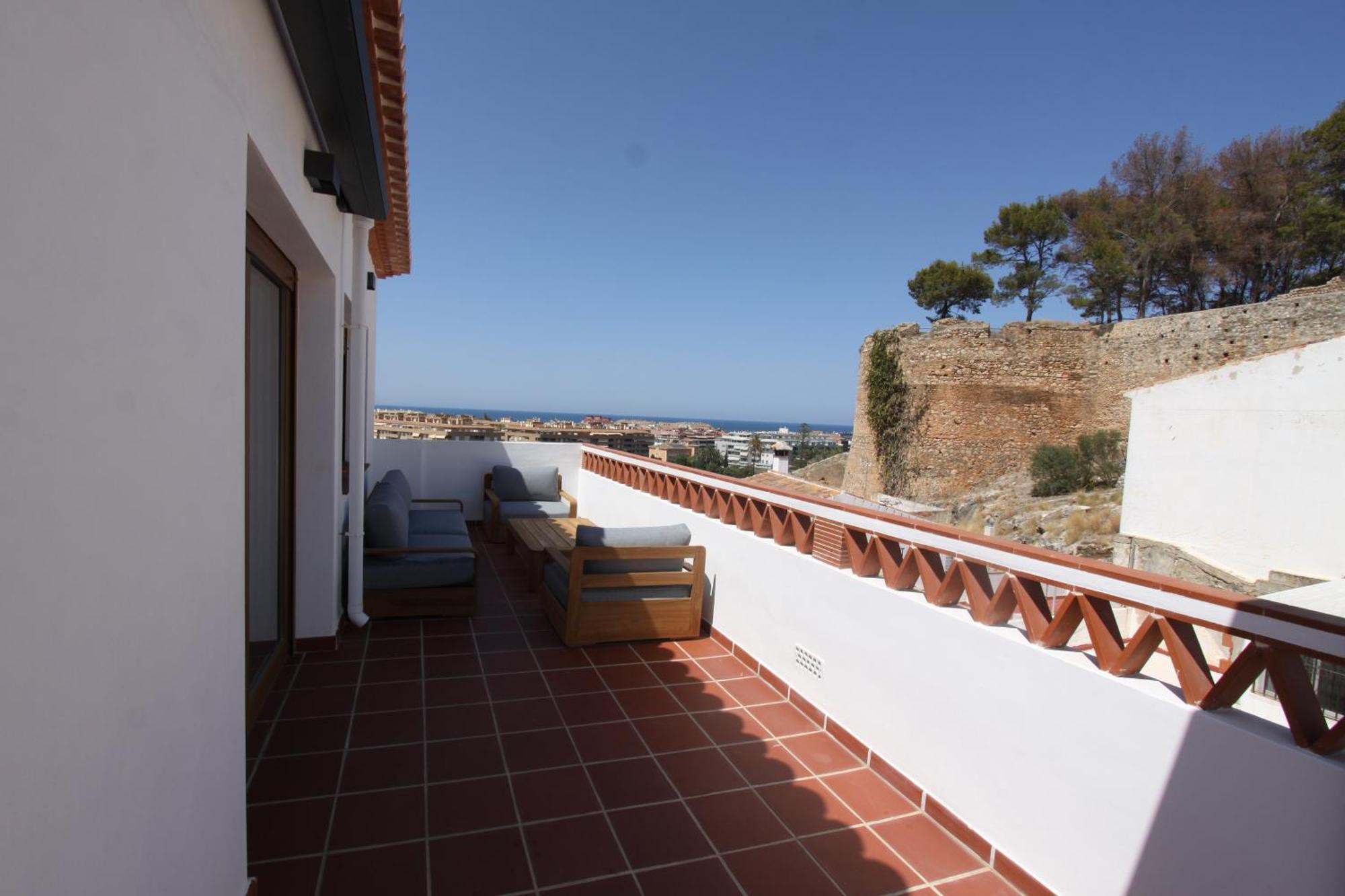 Casa De Pueblo En El Castillo By Costablancarent Дения Экстерьер фото